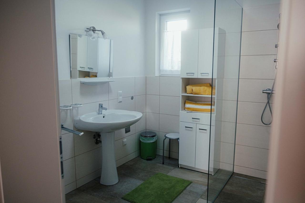Gaestehaus Jeindl Hartmannsdorf Bagian luar foto
